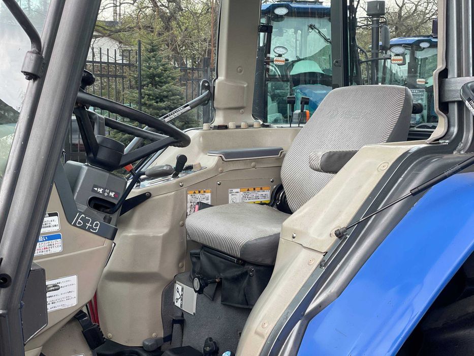 Front ISEKI TJ75 CAB Японський Трактор