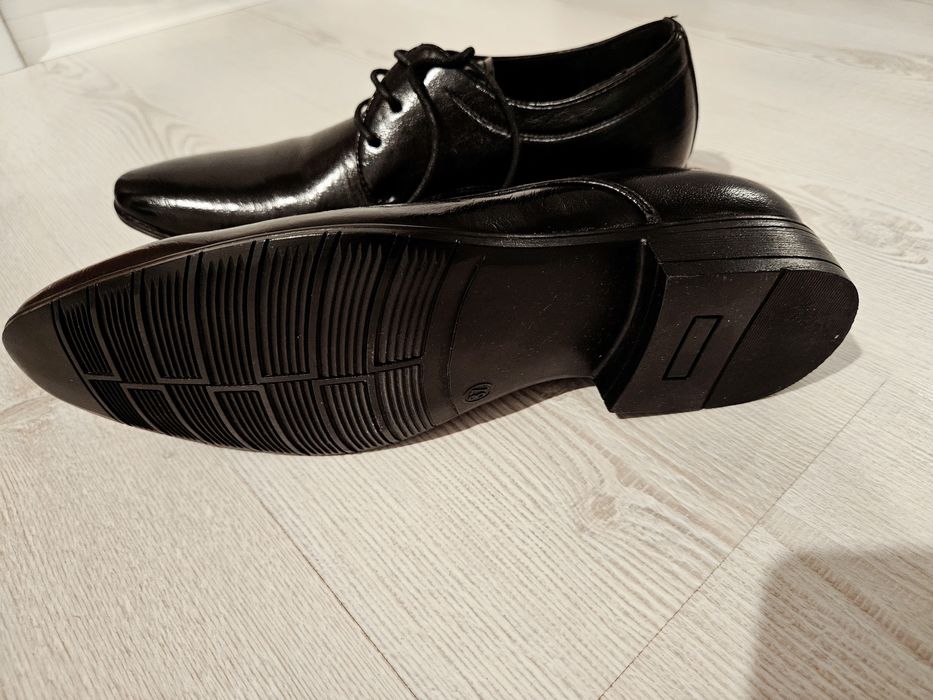 Półbuty Meko Melo r.37 NOWE