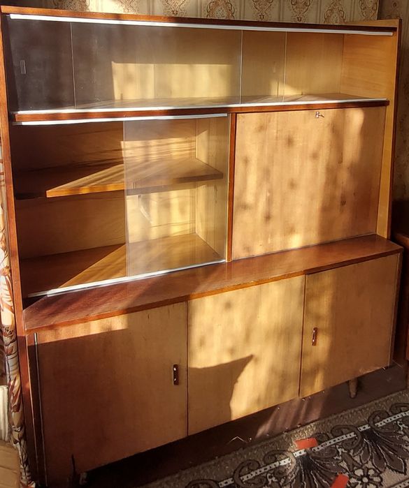 Віддам безкоштовно меблі