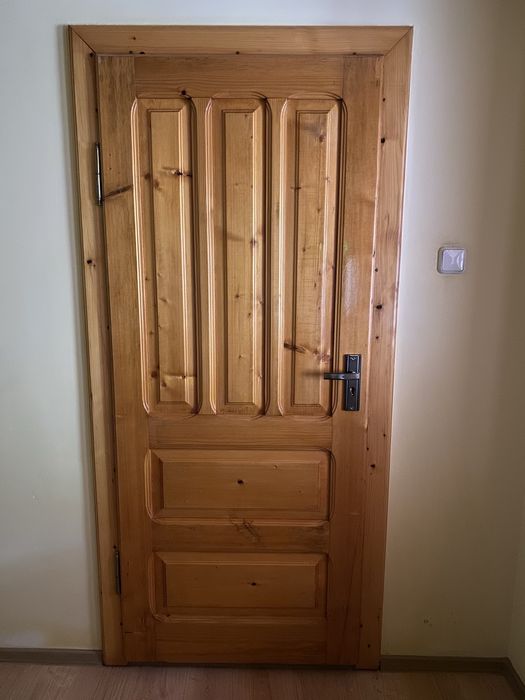 Двері деревʼяні 4 шт