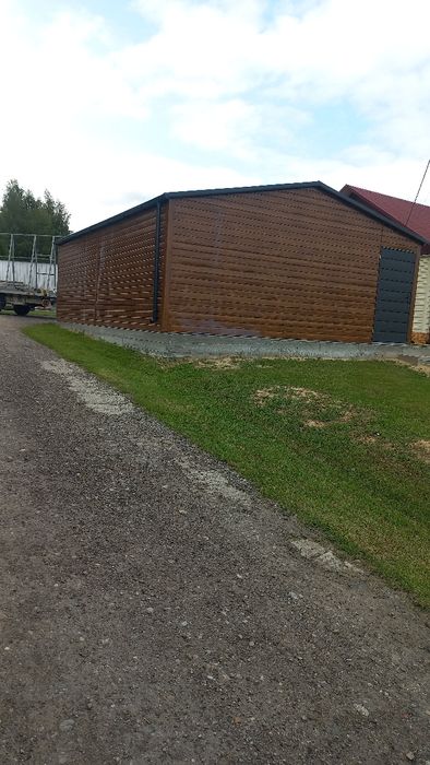 6x8 garaż blaszany drewnopodobny
