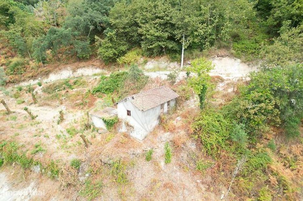 Moradia T2 para venda — Alvite E Passos, Braga