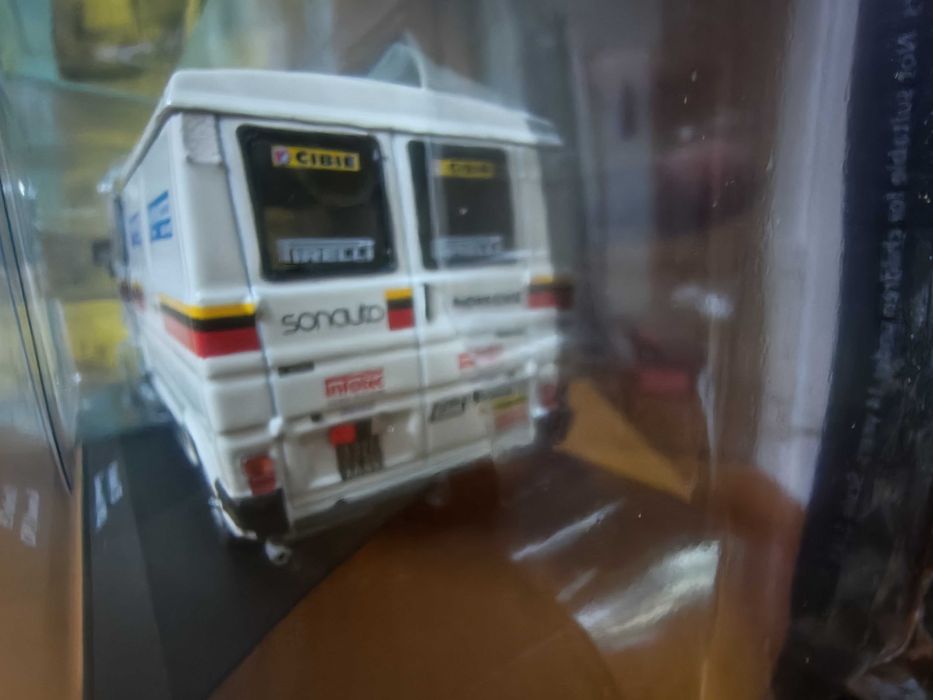 Citroen C35 - Team Kenwood Porche Rally 1:43