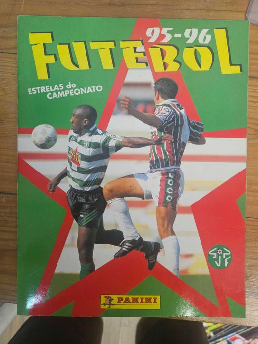 Várias Cadernetas de Futebol Completas em Condições Excelentes