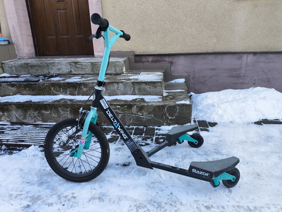 Hulajnoga RAZOR DeltaWing