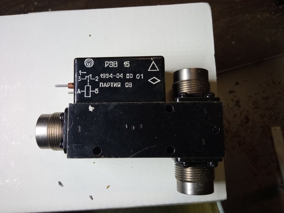 Высокочастотное реле РЕВ 15