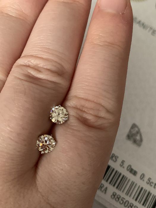 Nowe kolczyki z  moissanitem 0,5 ct z certyfikatem GRA