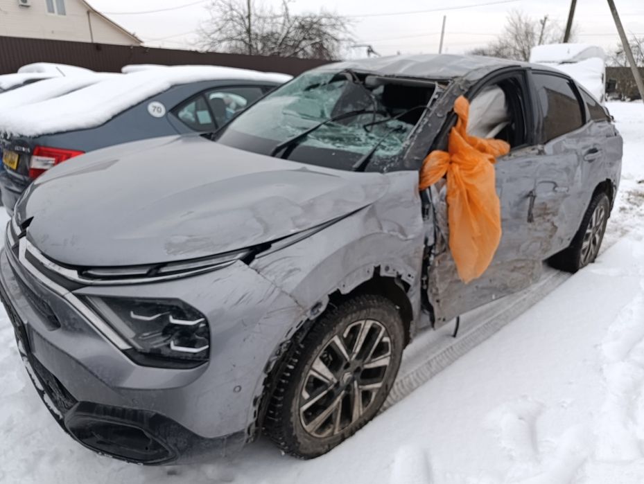 Продам Ситроен Після дтп.CITROEN C4 CROSS