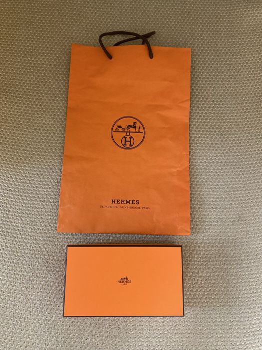 Saco e caixa da Hermès Paris