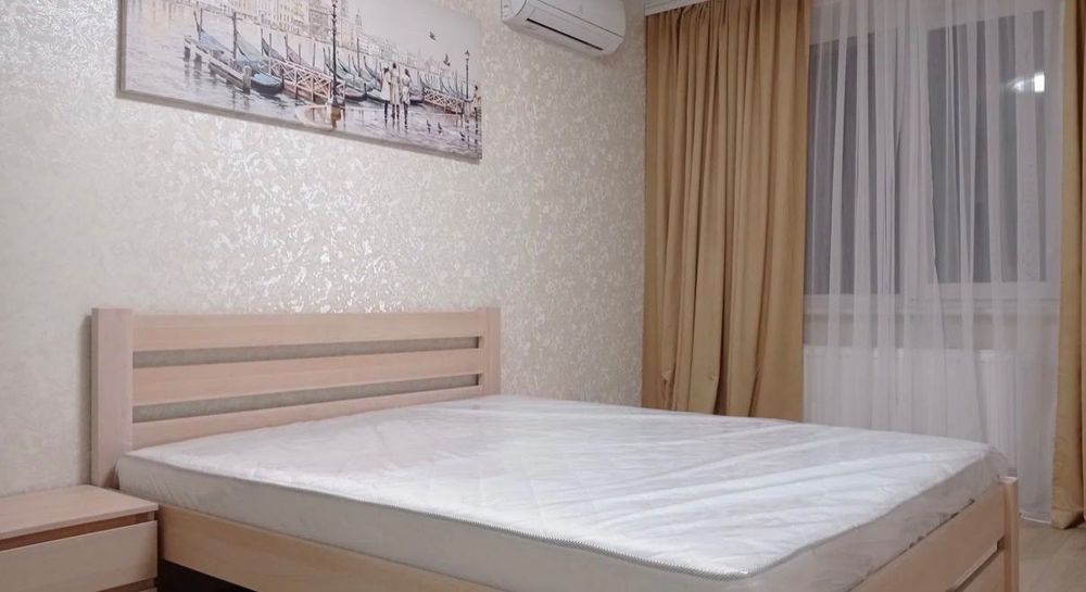 Адам 2х комн квартиру м. Гагарина ЖК Левада