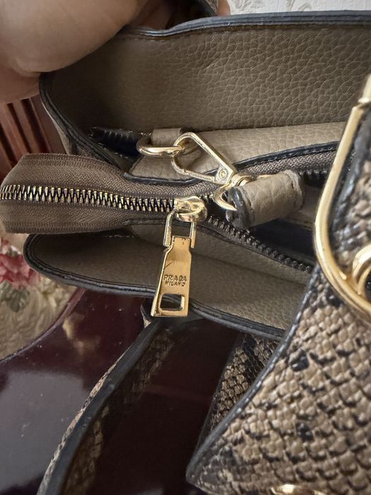 Женская Сумка Prada