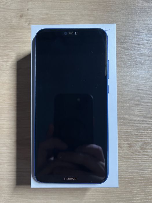 Huawei P20 Lite 64GB + case