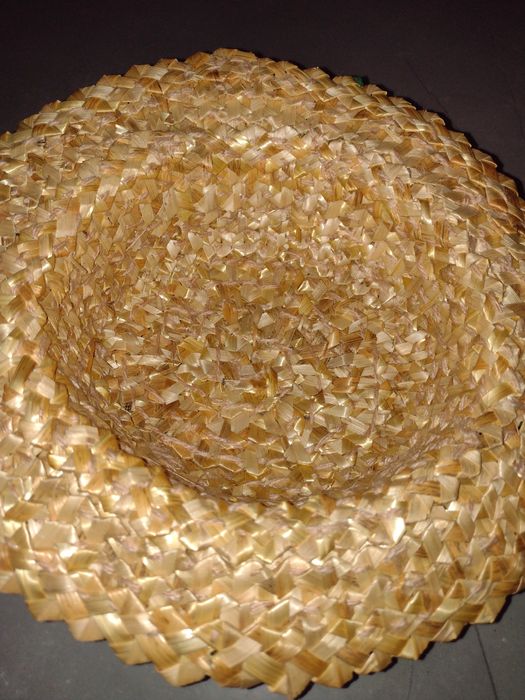 Kapelusz słomiany dożynkowy na jasełka dziecięcy dla dziewczynki, zesp