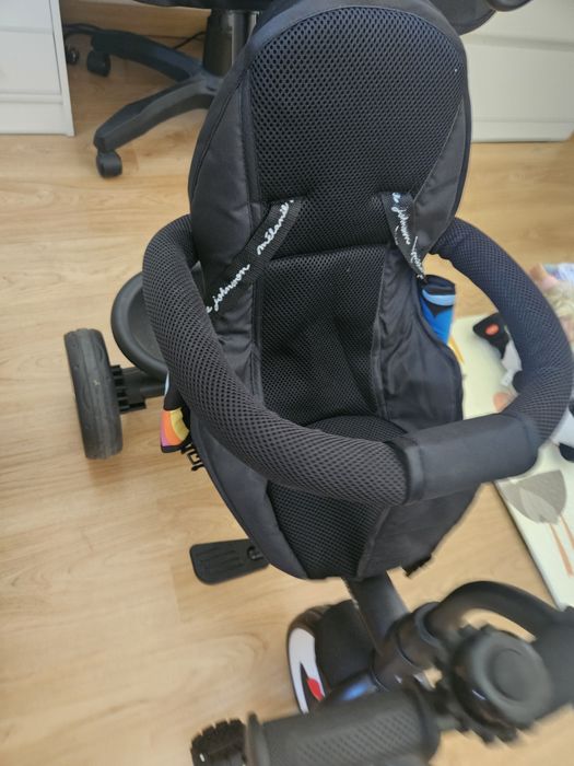 Triciclo kinderkraft Aston