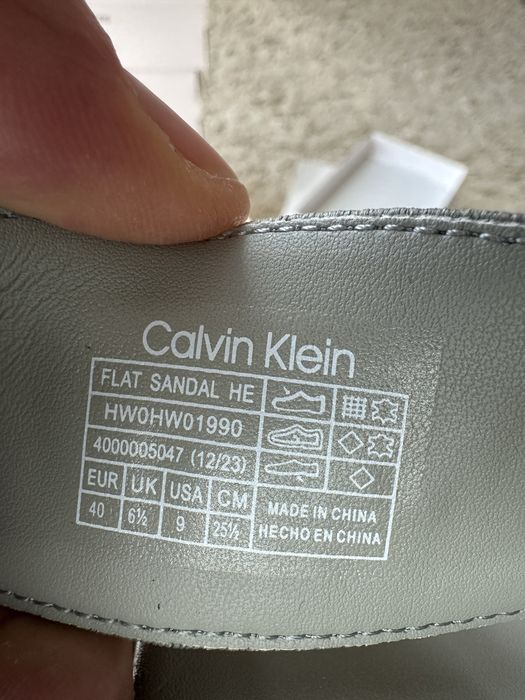Жіночі босоніжки/сандалі Calvin Klein