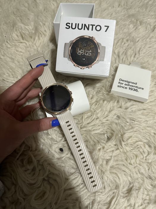 Спортивний годинник suunto 7 rose gold