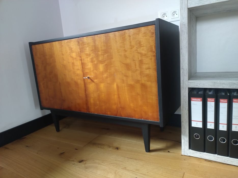 Szafka PRL patyczak komoda stara design