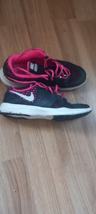 Buty sportowe nike