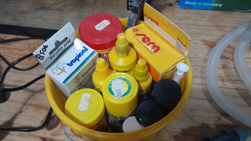 Aquário 79x49x21 + 2 motores + acessórios