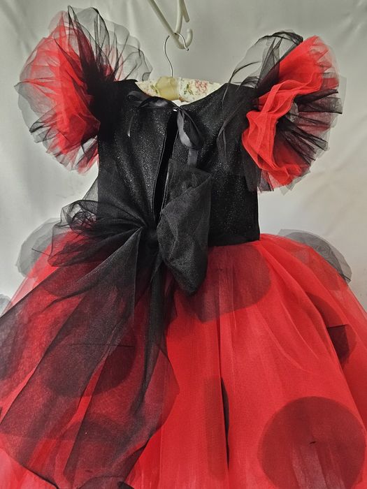 Платье на девочку 5 лет Леди Баг божья корівка пышное красно черное