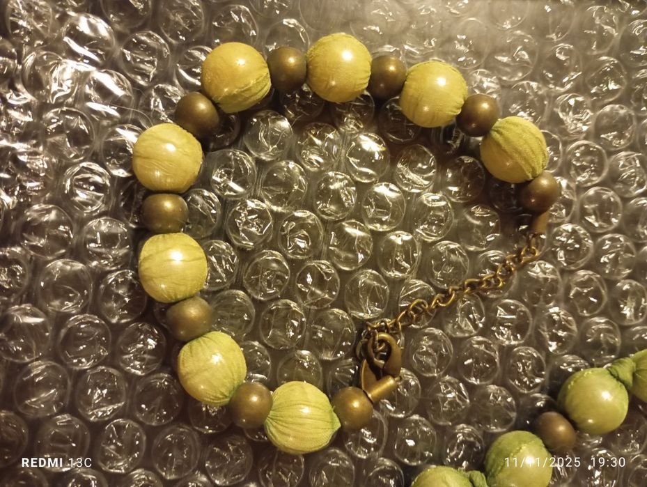 Colar e pulseira verdes