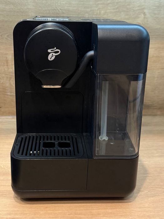 Ekspres kapsułkowy Tchibo CAFISSIMO MILK 1,2L czarny