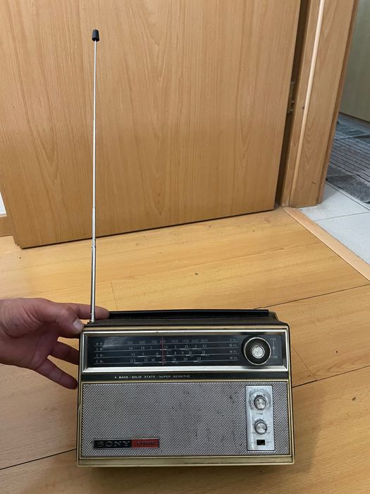 Rádio da marca sony