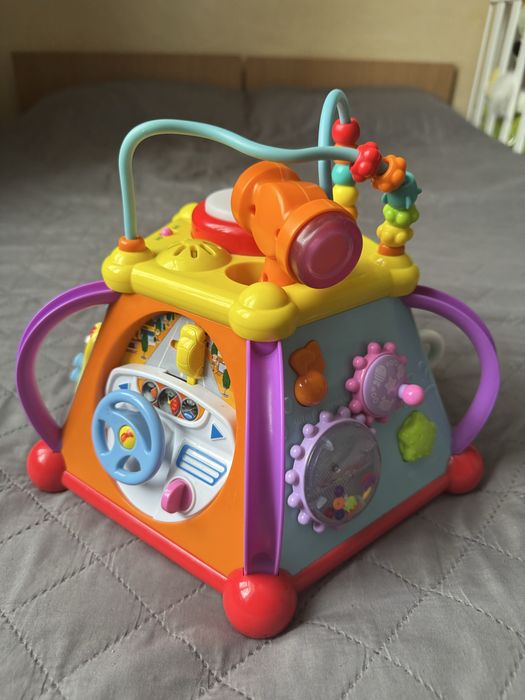 Розвиваючий цент