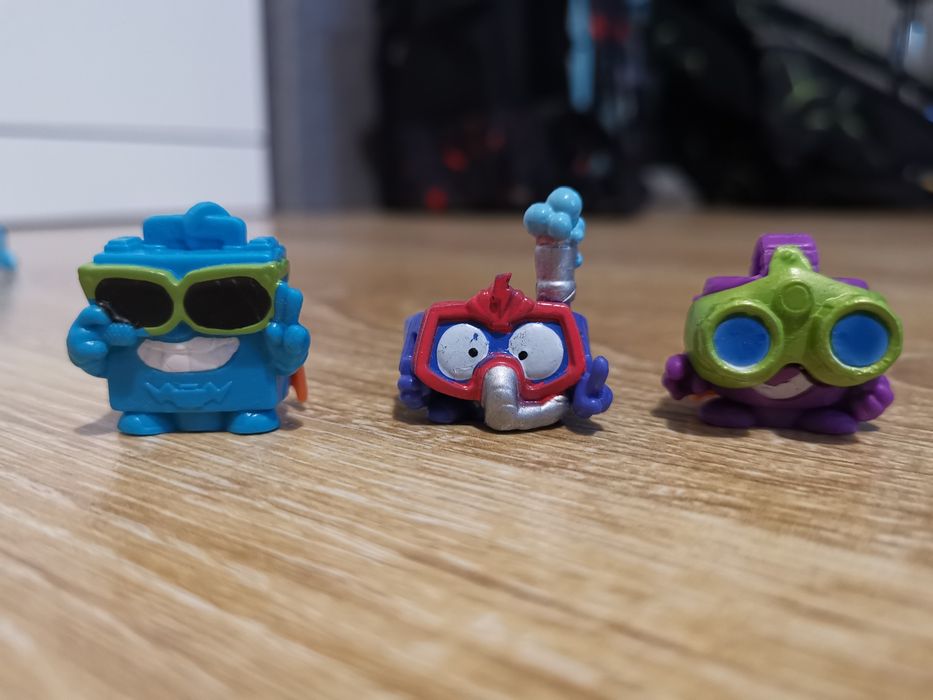 Zestaw  figurek super zings 14 szt.