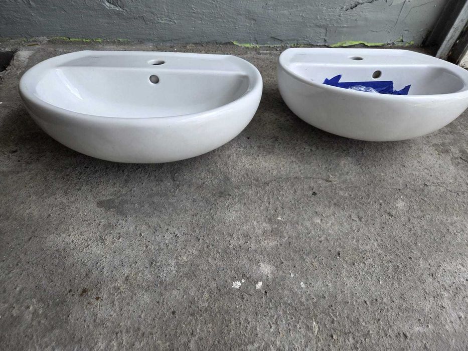 Zestaw 2 umywalek