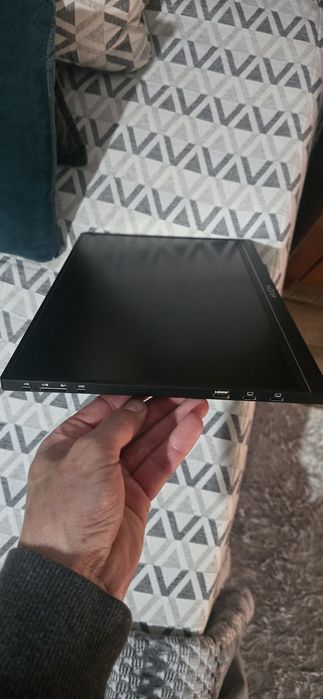 Monitor Portátil ARZOPA 15,6" FHD - ecrã IPS ultrafino com suporte