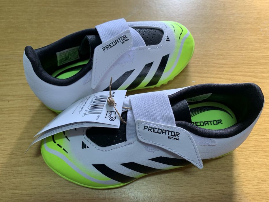 Сороконіжки дитячі сороконожки adidas predator 28,29