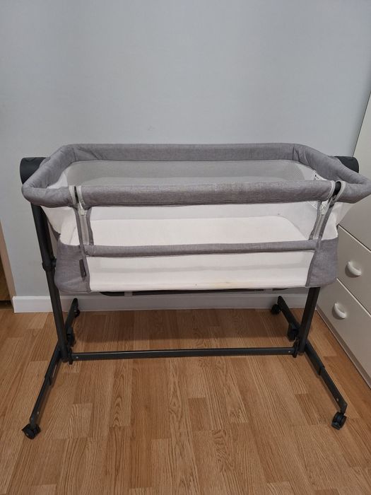 Łóżeczko dostawne