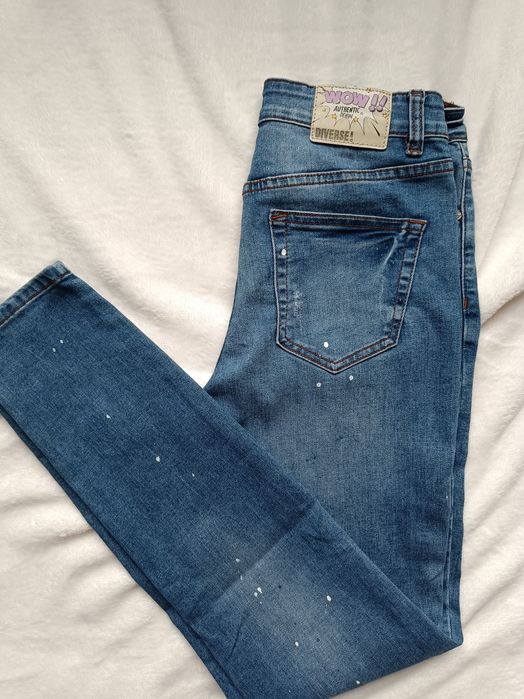 Diverse jeansy 38