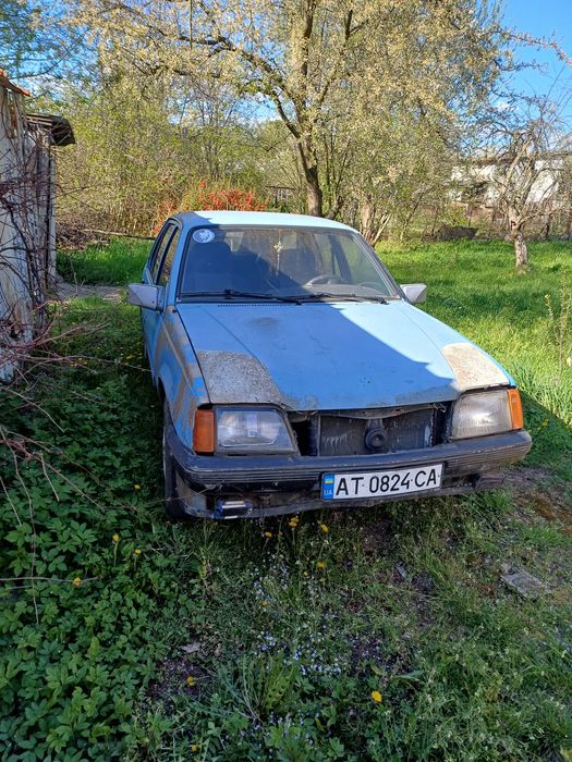 Аскона опель opel ascona 1.6 (два авто за 500)