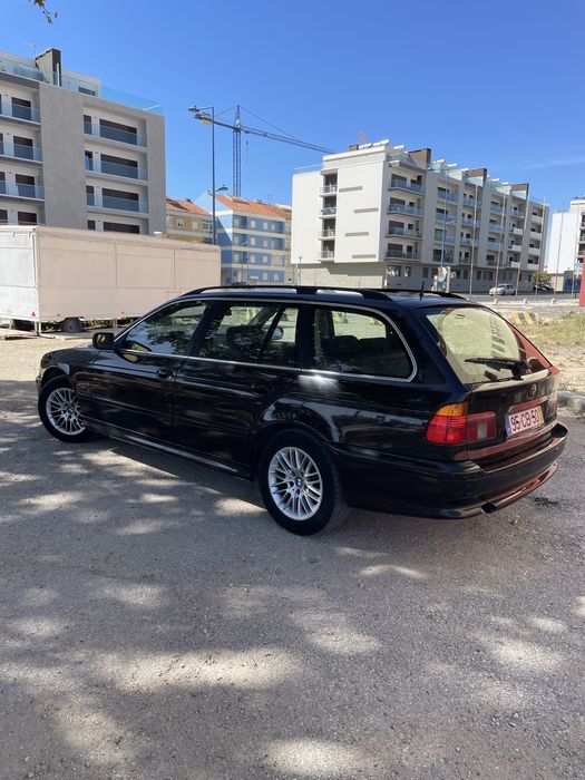Bmw 525 D pack M 163 cvs  6cilindros em linha