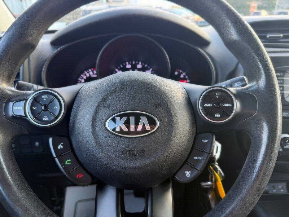 Kia Soul +      2015