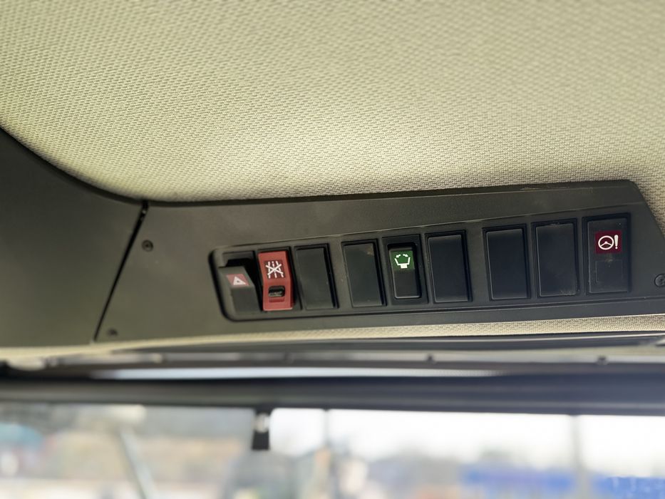 Продам зернозбиральний комбайн Claas Lexion 770