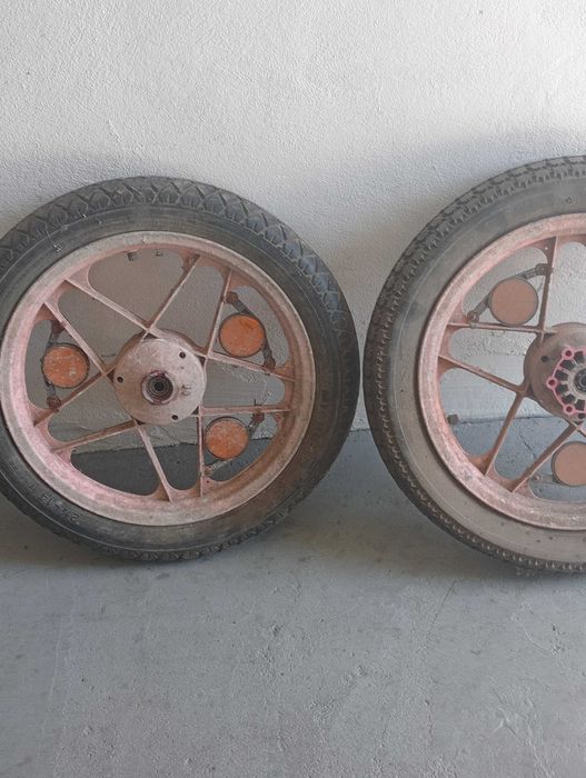 Rodas para motorizada