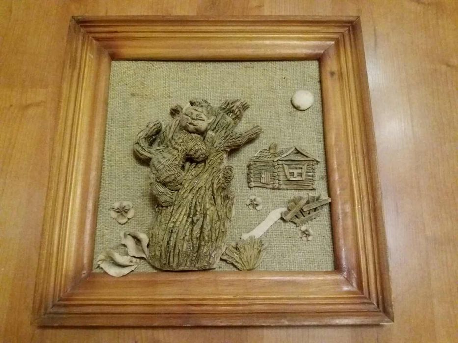 Картина в украинском стиле, лепка из глина, ручная работа.