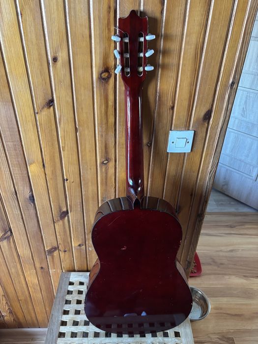 Brazowa gitara klasyczna 3/4