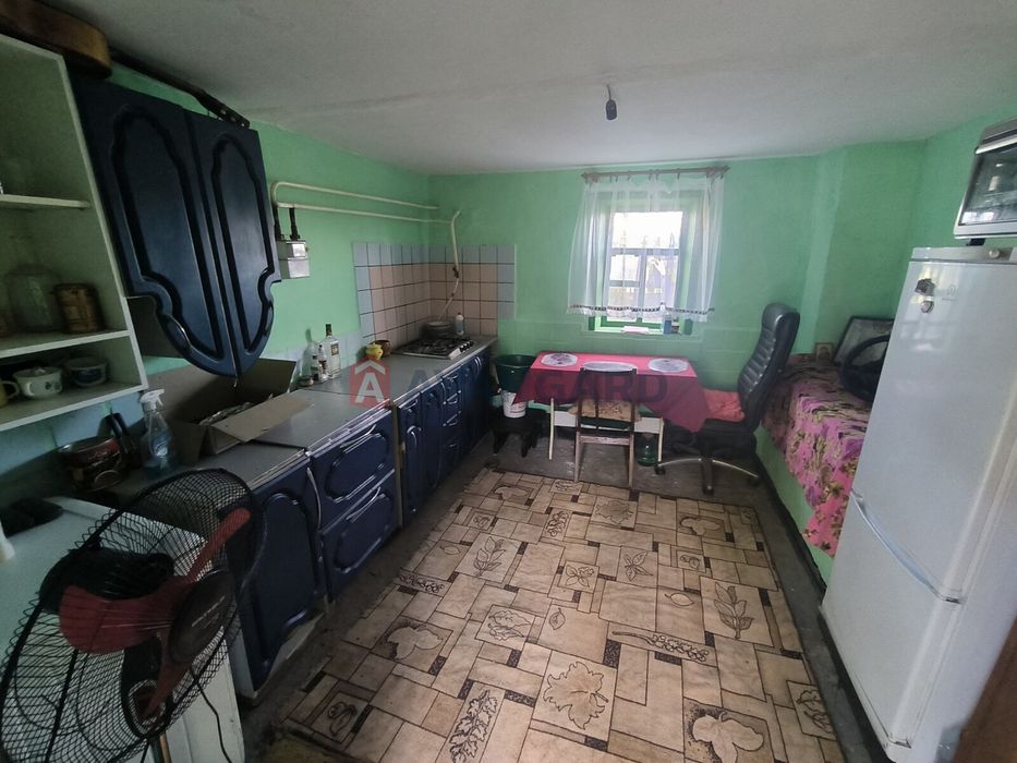 У продажу будинок в Аулах.