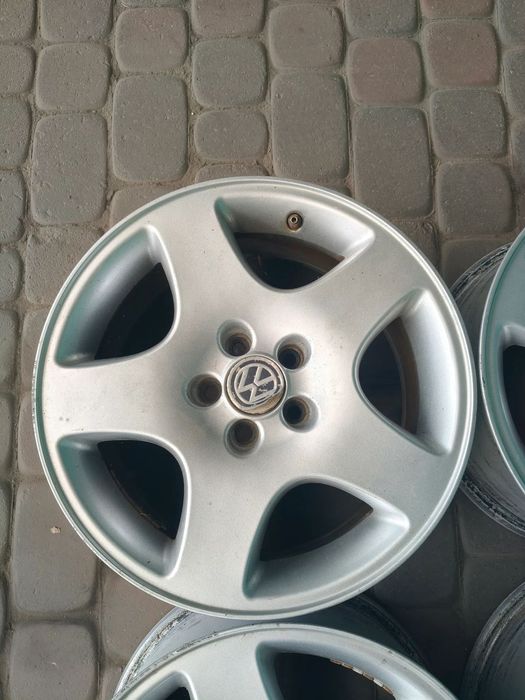 ALUFELGI ALUETT - 5x100 7.5Jx16 ET 35 Golf IV Ibiza Audi A3