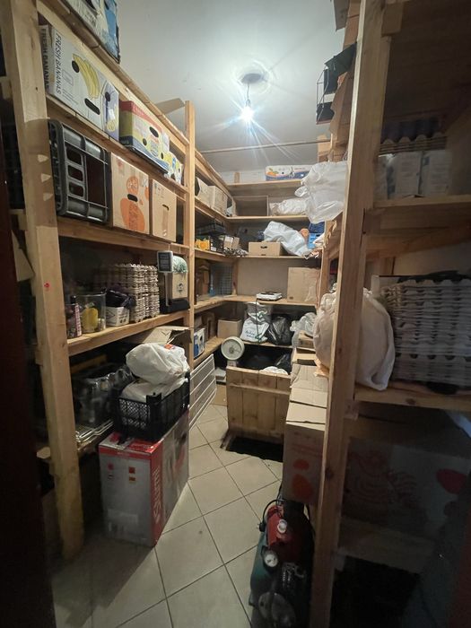 Працюючий магазин! Комерційне приміщення !