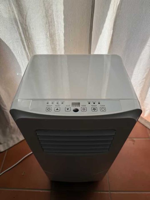 Klimatyzator przenośny Tristar AC-5531 - 10 500 BTU