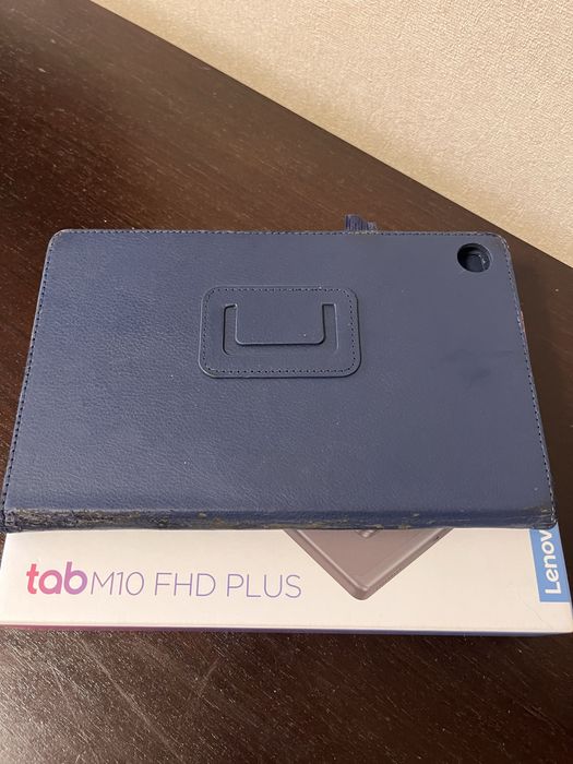Планшет Lenovo tab M-10 FHD plus