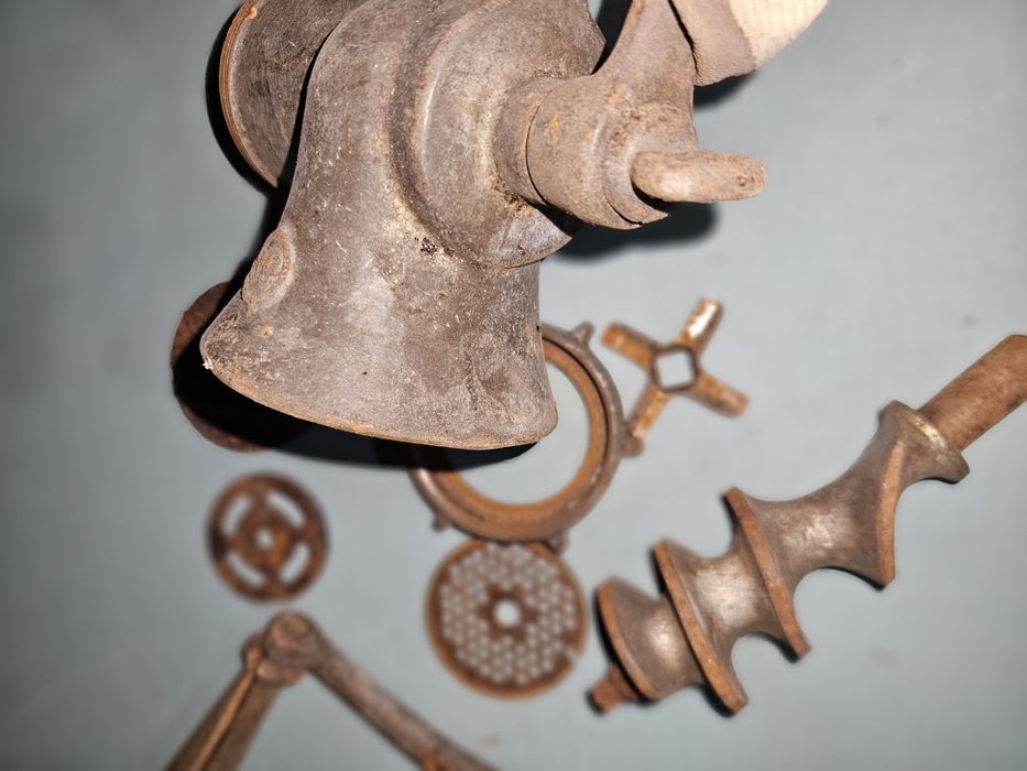 Maszynka do mielenia mięsa OB 8 antyk