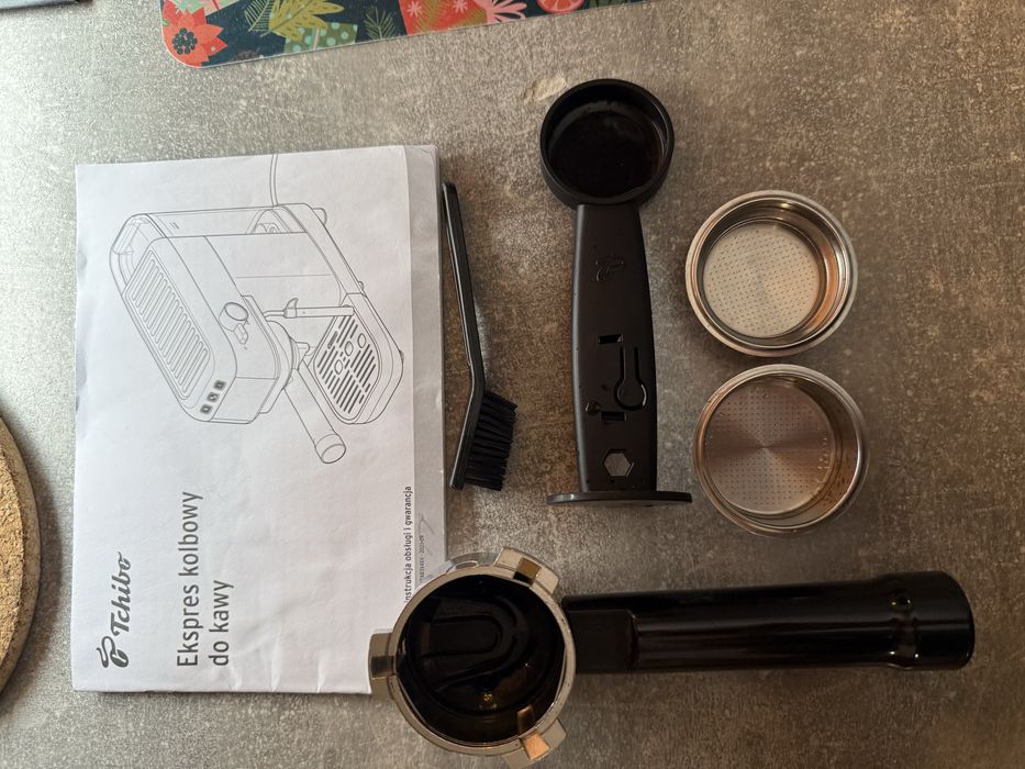 Kolbowy ekspres do kawy Lapressa Tchibo