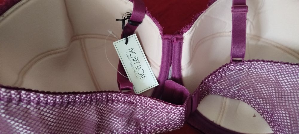 Ivory Rose biustonosz 38F/85G