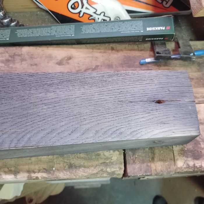 Czarny dąb naturalny knifemaking rękodzieło 11,3 %